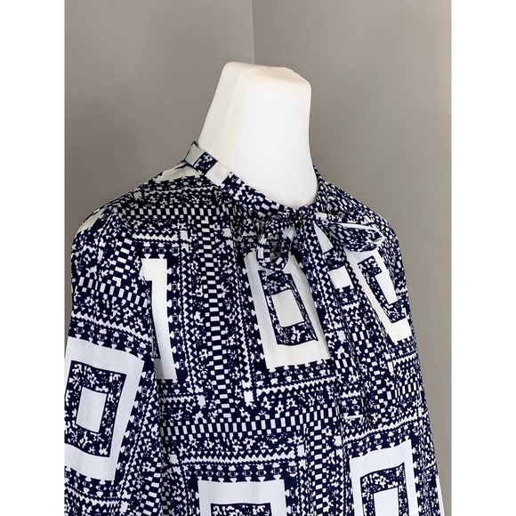 Vintage 70s Bold Geo Graphic Blue White PUS8Y Bow Lilac Mood Style Buttons ~SZ M - Picture 10 of 13